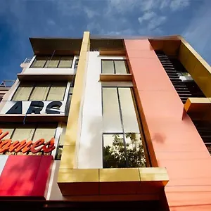 https://oyo-905-arc-homes-hotel-panglao.hotelspanglao.com
