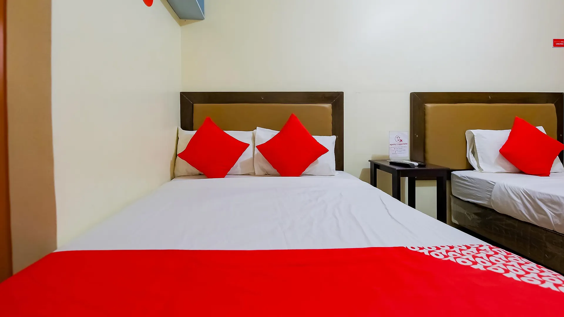 Oyo 431 Apollo 11 Apartelle Pasay