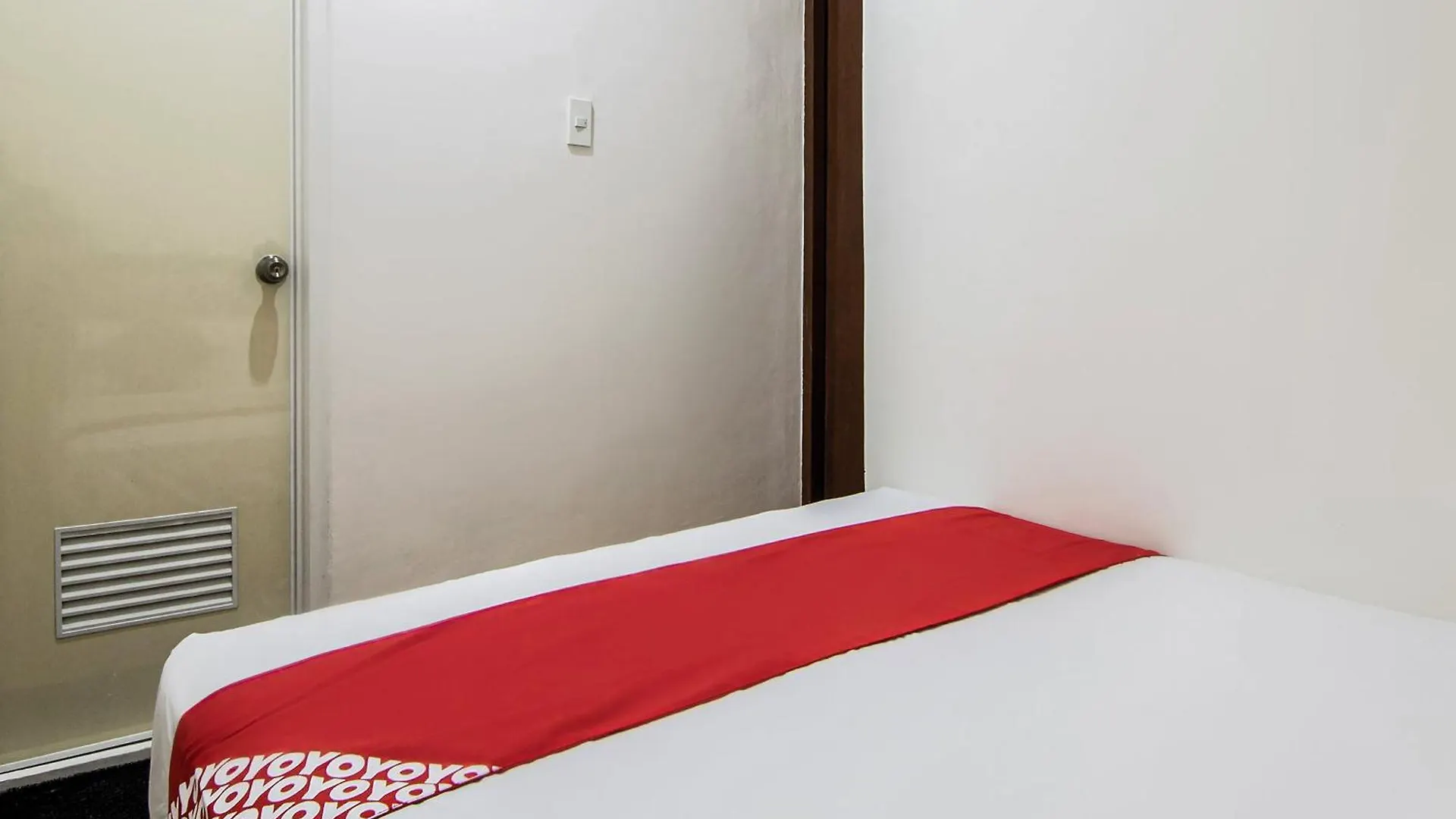 Oyo 431 Apollo 11 Apartelle Pasay Philippines