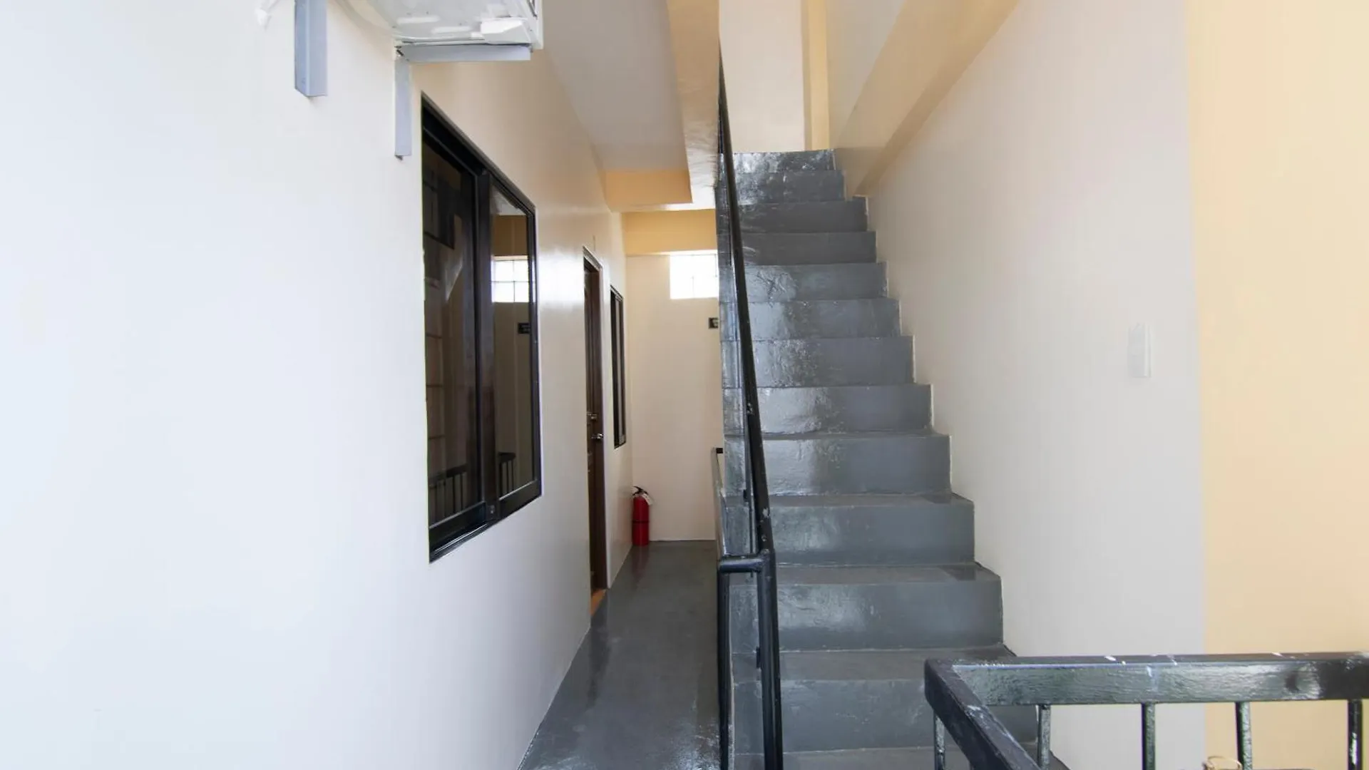 Oyo 431 Apollo 11 Apartelle Pasay 3*,  Philippines