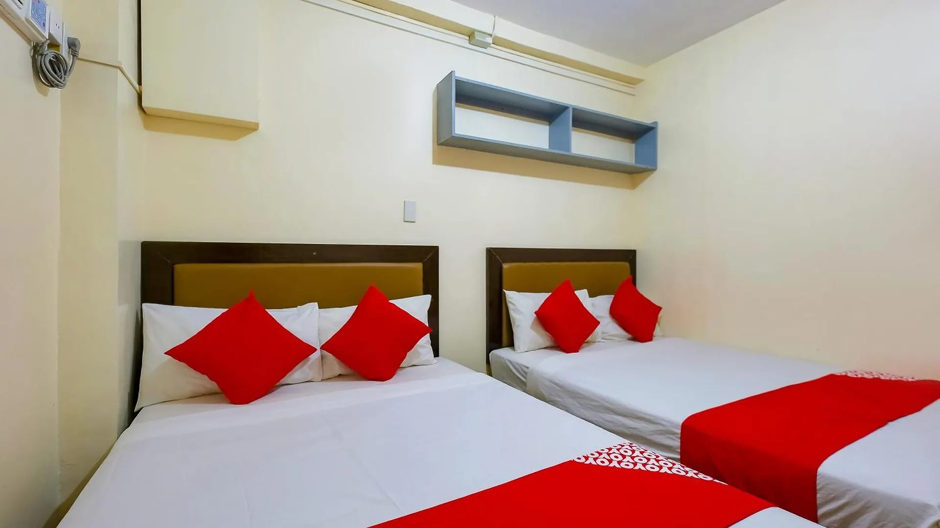 Oyo 431 Apollo 11 Apartelle Pasay Hotel