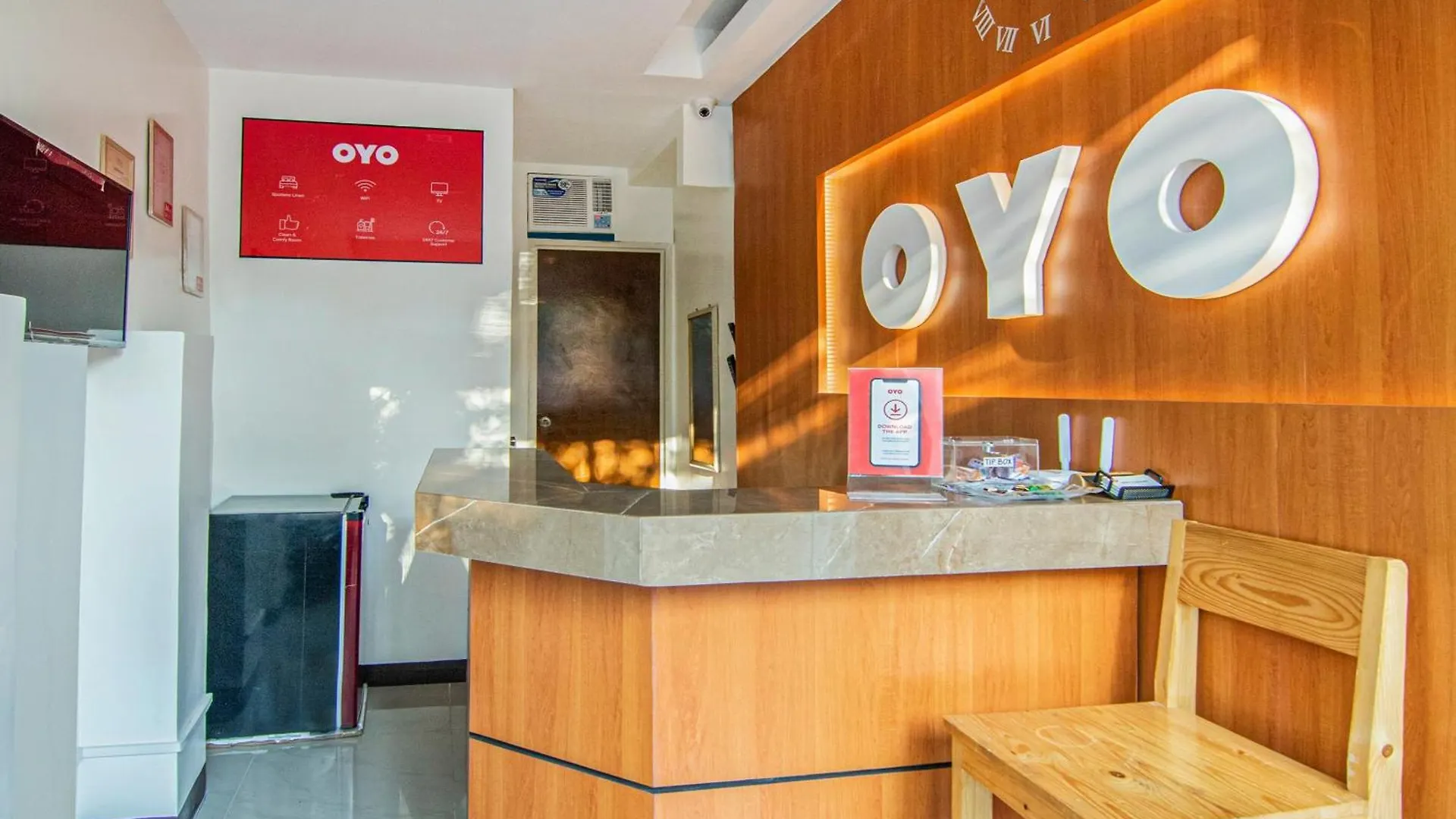 Oyo 431 Apollo 11 Apartelle Pasay Hotel